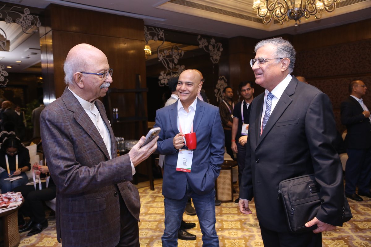 Founders and investors networking at TiEcon Delhi-NCR